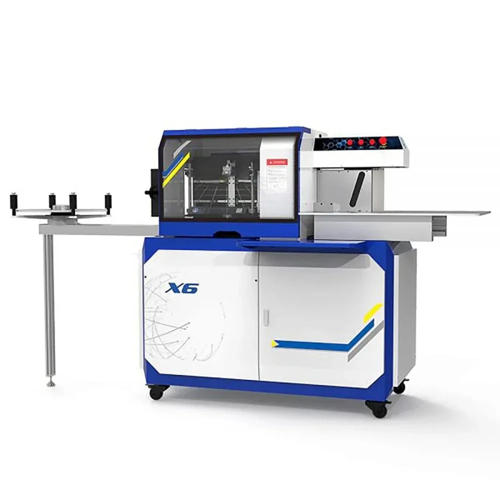Máquina dobladora automática de letras
