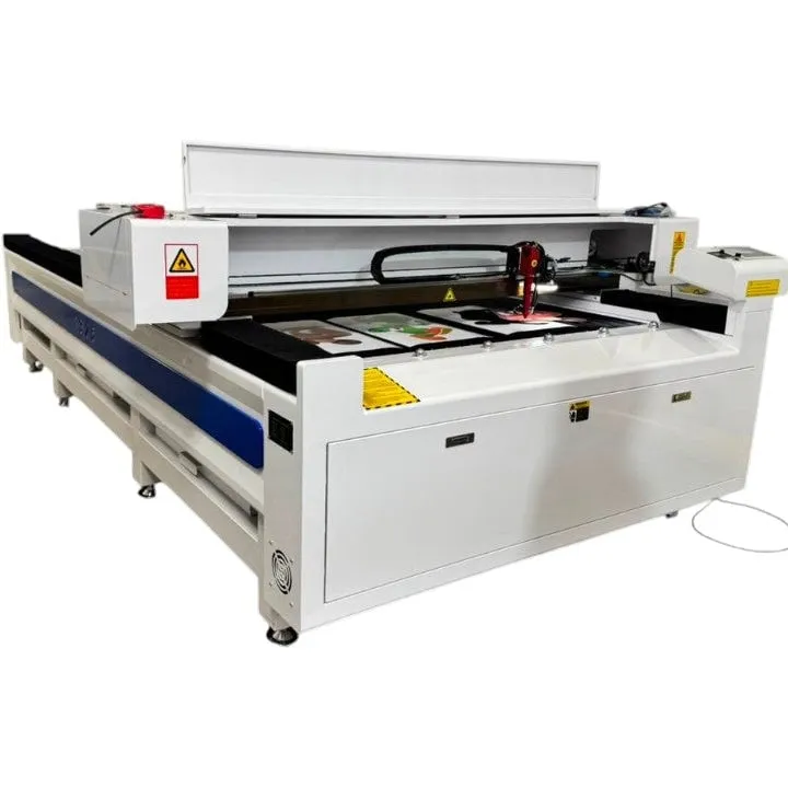 Máquina de corte láser con CCD y transmision de cremallera 1325 - 1830