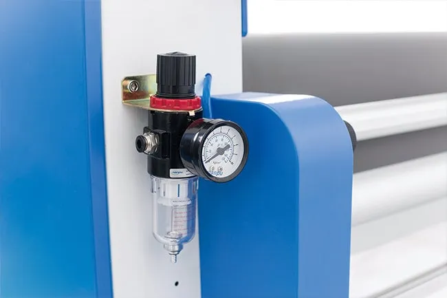 Máquina laminadora totalmente automática de 1680A y 1600mm