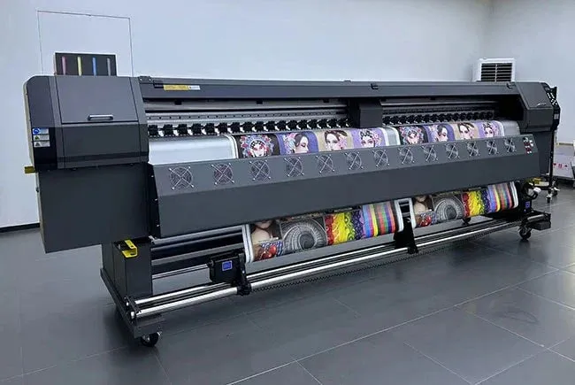 Impresora rollo a rollo de 3.2 m con 2 cabezales