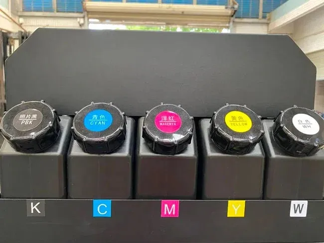 Impresora de inyección de tinta UV de rollo a rollo de 3.2 m con 2/4 cabezales Epson