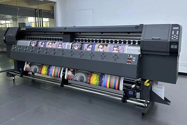 Impresora rollo a rollo de 3.2 m con 2 cabezales