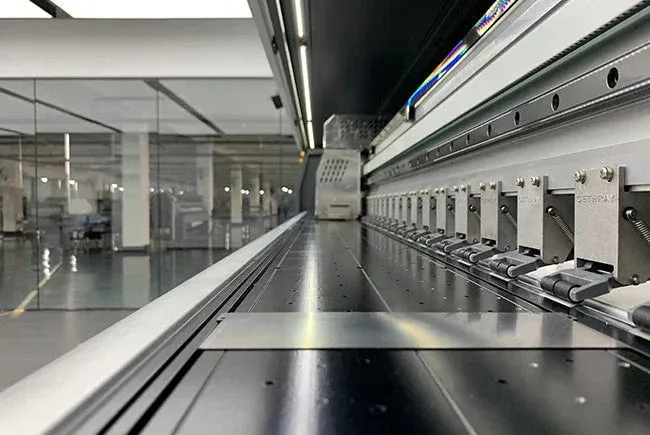 Plotter - Impresora ecosolvente de 3,2 m con 4 cabezales I3200