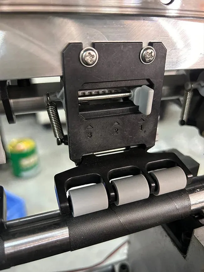 Impresora de sublimación industrial de 1,9m para tejidos de fibra con 24 cabezales Epson I3200A1
