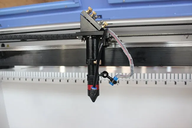 Máquina Corte CO2 Laser 130x90